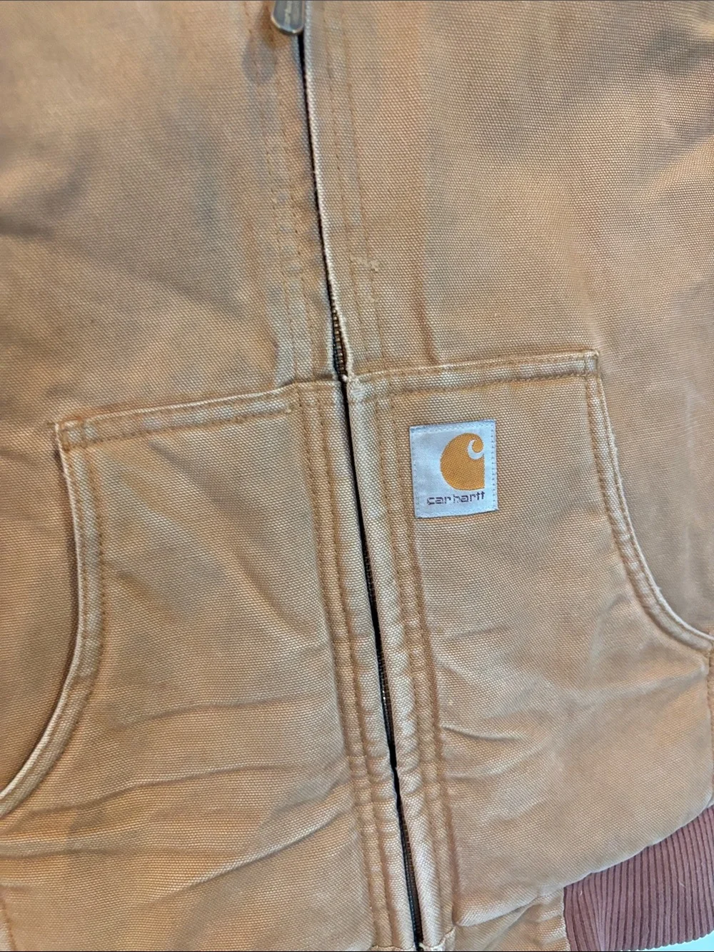 Carhartt • kids jacket size 10/12 gender neutral